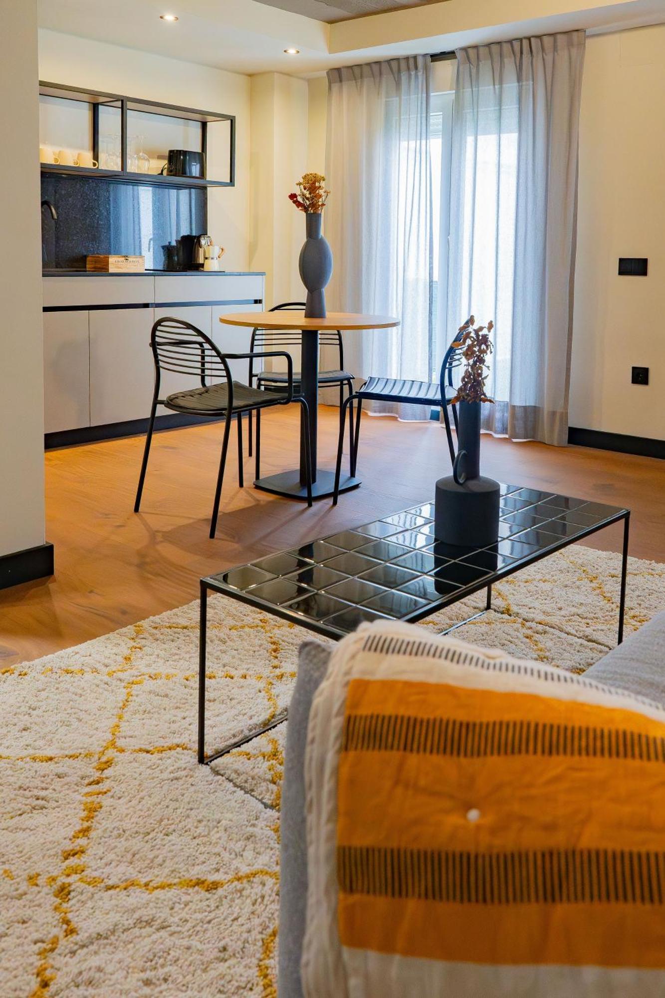 Bubu - Apartamentos En El Centro Μάλαγα Εξωτερικό φωτογραφία