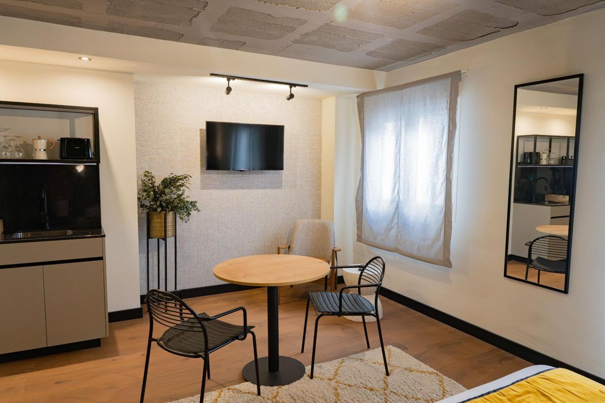Bubu - Apartamentos En El Centro Μάλαγα Εξωτερικό φωτογραφία